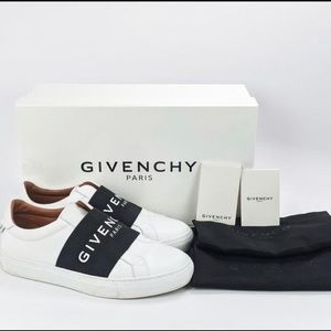 Authentic NEW Givenchy sneaker